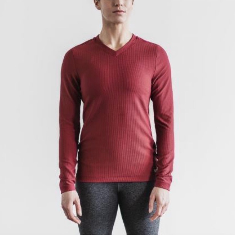 NWT NOBULL V-Neck Long Sleeve Waffle Women's Sweatshirt - XS - Wine (Red)